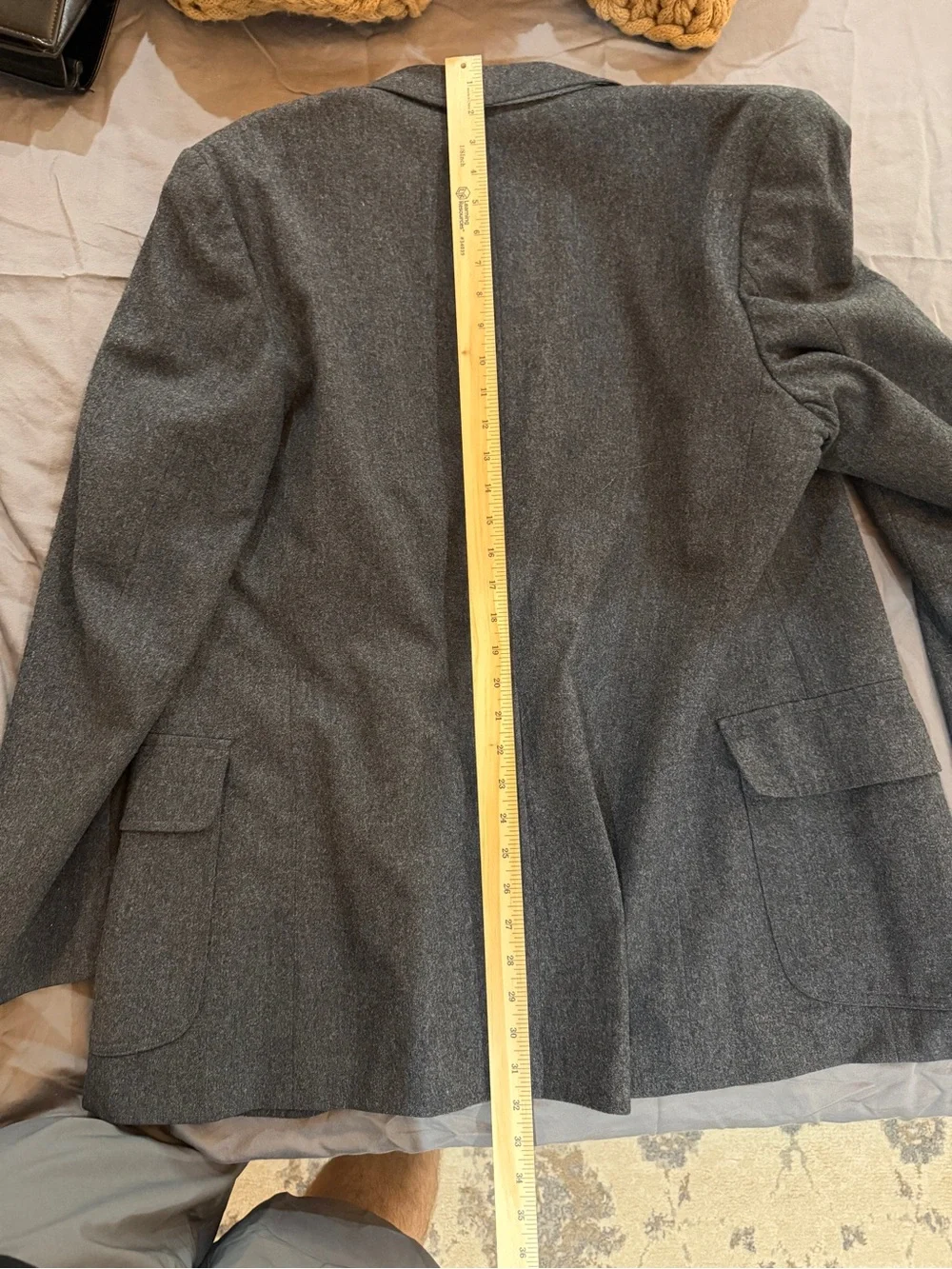 Pendleton USA Men's Gray Wool Blend Blazer - Classic Two-Button Sportcoat